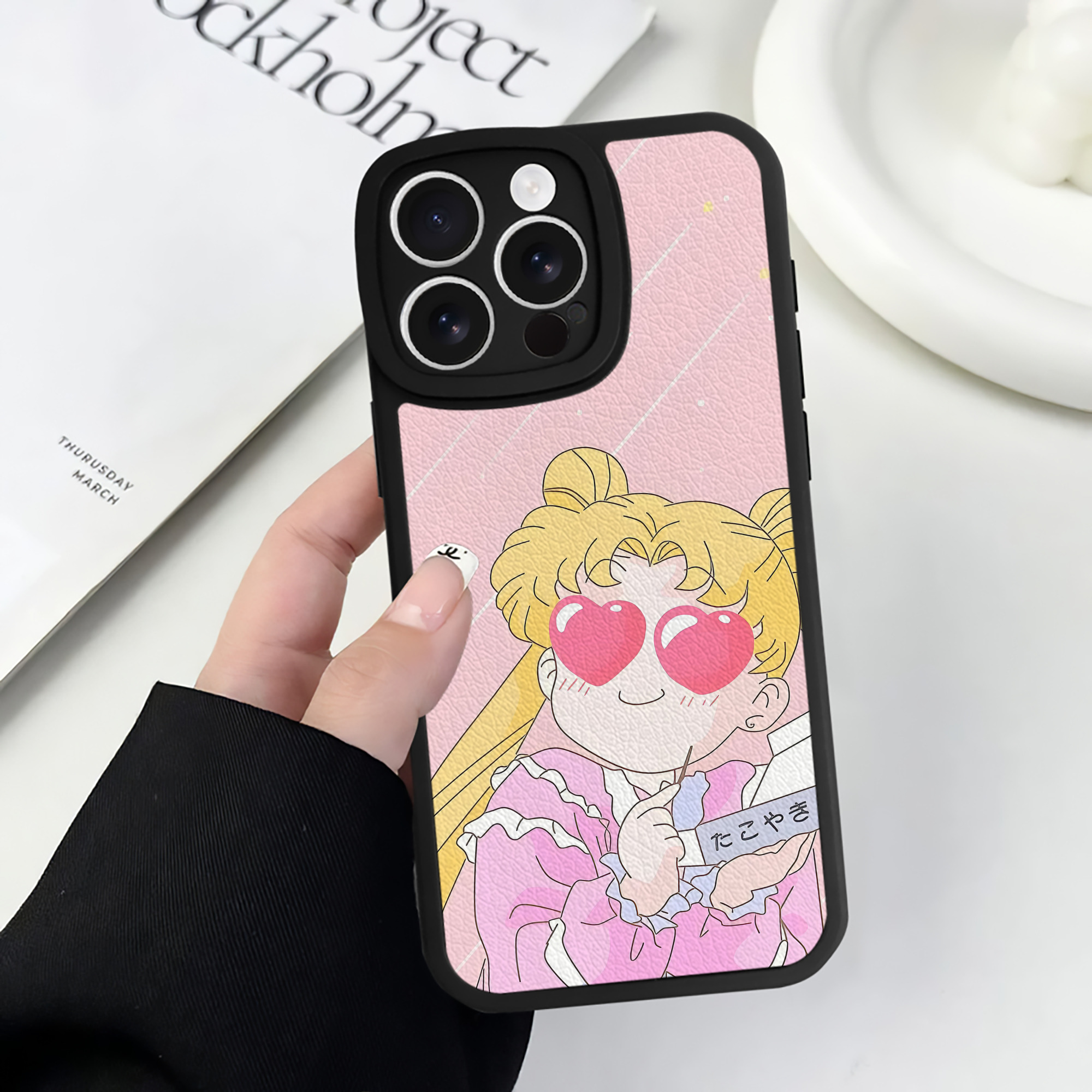 （画像用） 美少女戦士セーラームーン Sailor Moon 【iPhone 16シリーズ対応】シリコンスマホケース（レザー調） 材質：シリコン
